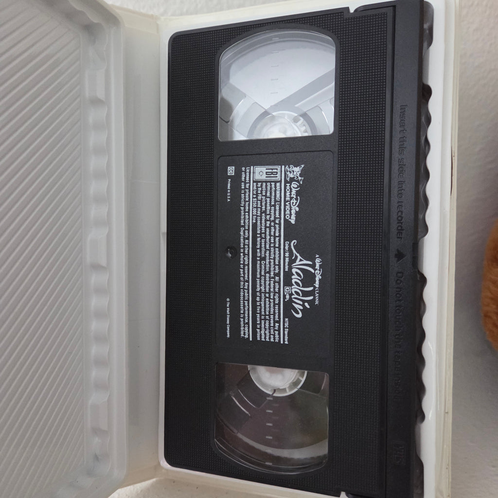 Disney Aladdin black diamond VHS